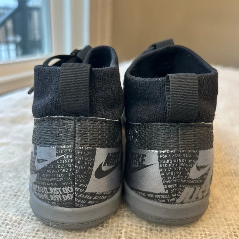 Nike Kids' Black Indoor Soccer Shoes